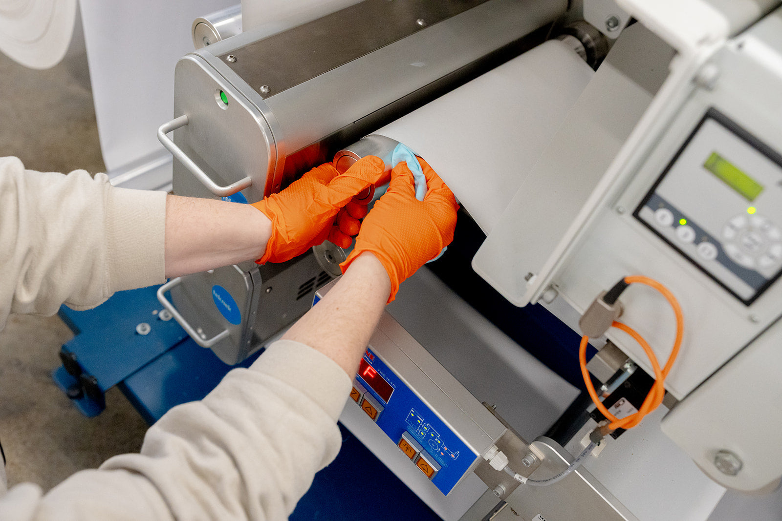 Printing Industry Shop Towels by Telesto Products